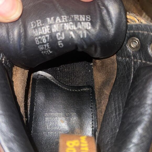 Vintage Dr. Martins- Made In England- Airwair W/Bouncing Soles Boots Size 5 MIL - Picture 12 of 14